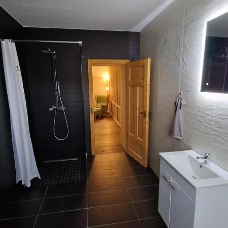 Apartment Liebevoll Sanierte Altbauwohnung Waldsieversdorf