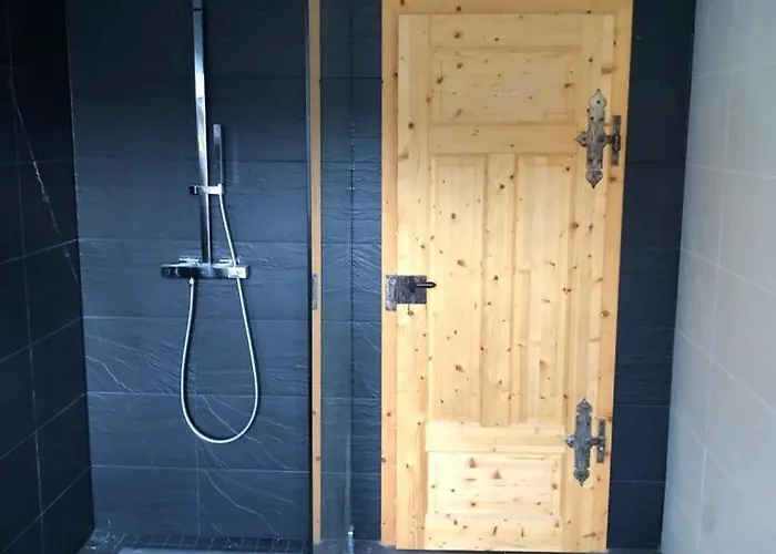 Liebevoll Sanierte Altbauwohnung Apartamento